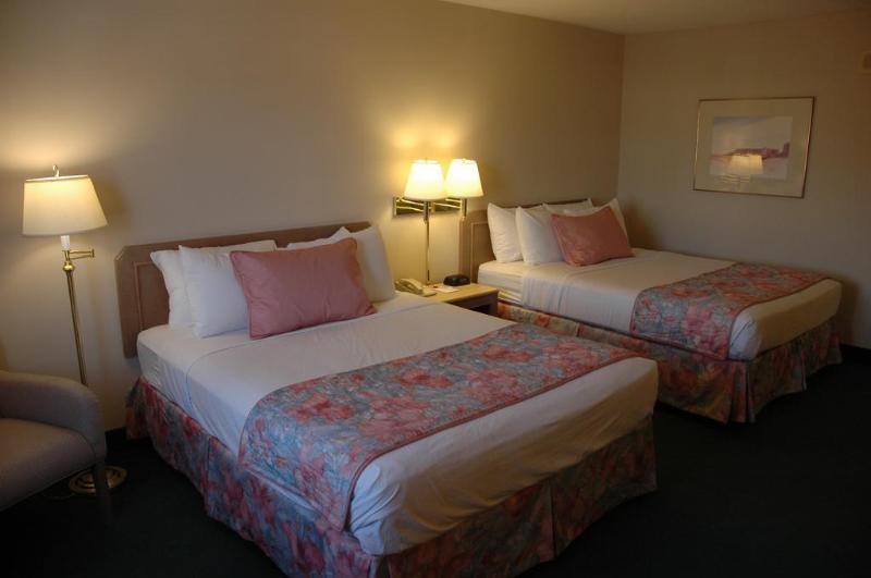 Hotel Ramada By Wyndham St George